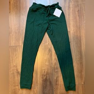 NWT Beyond Yoga Waffle Living Easy Sweatpant Forest XS